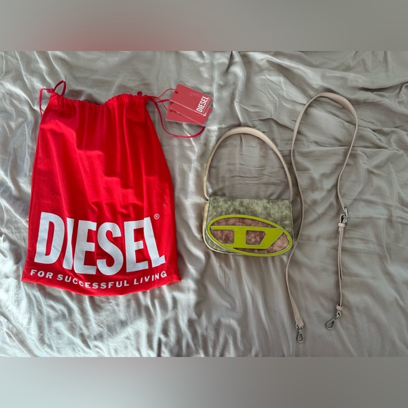 Like new Diesel bag - Picture 5 of 6